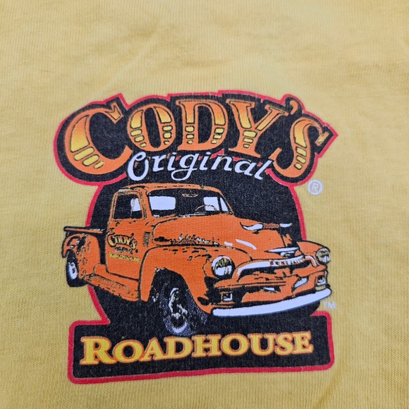 Cody Roadhouse Diner Cotton Yellow Graphic T Shirt Size S - Picture 2 of 9